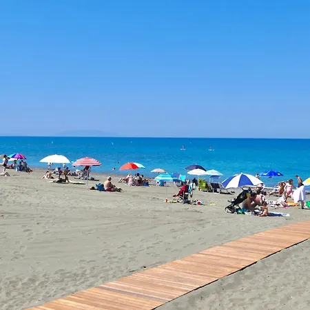 Isstravel, Homes With Common Swimming-pool In From 400 To 900 Meters From The Sea Διαμέρισμα